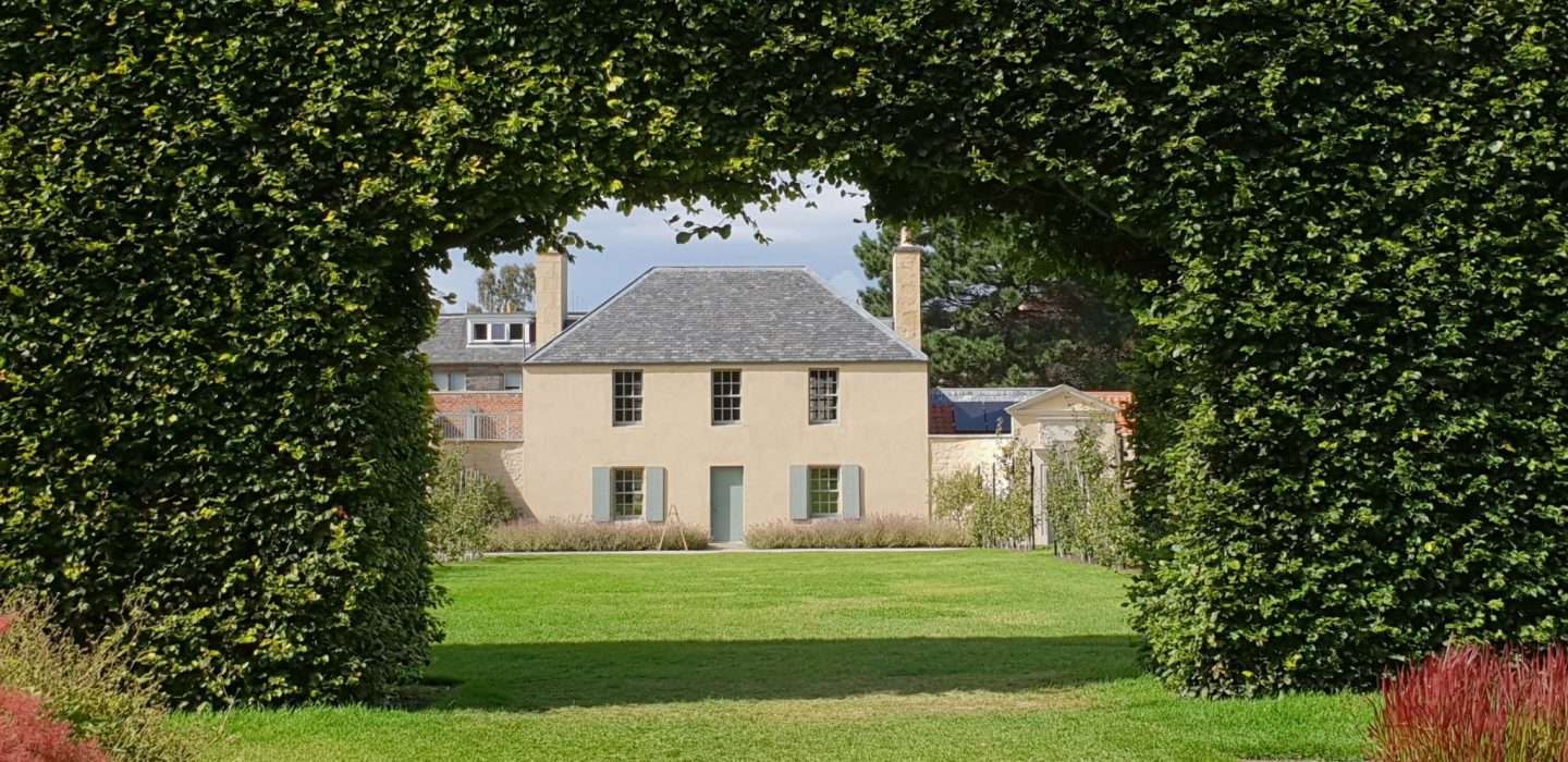 Pretty Cottage at The Botanic Garden