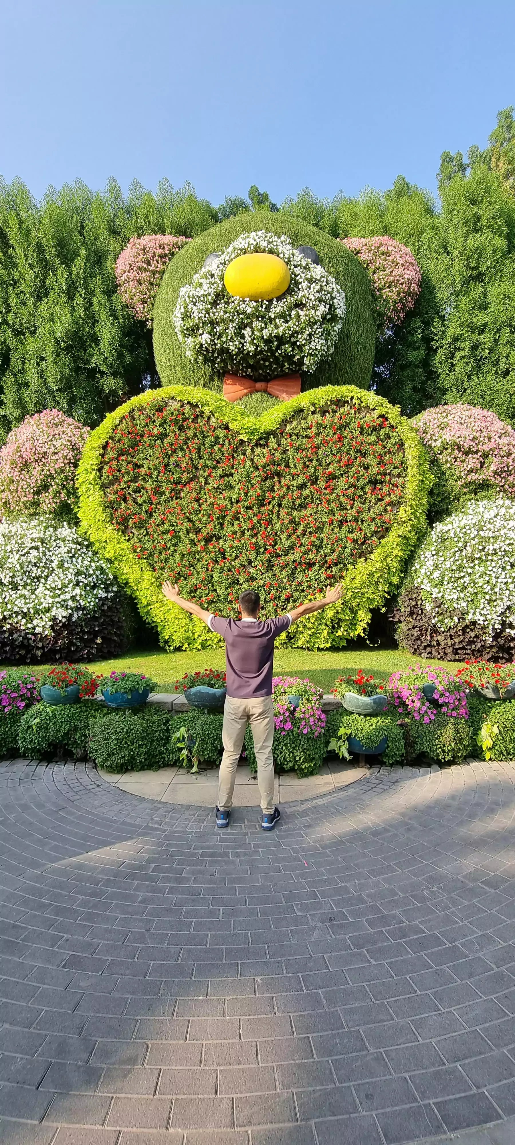 Life Size Teddy Bear at Dubai Miracle Garden 