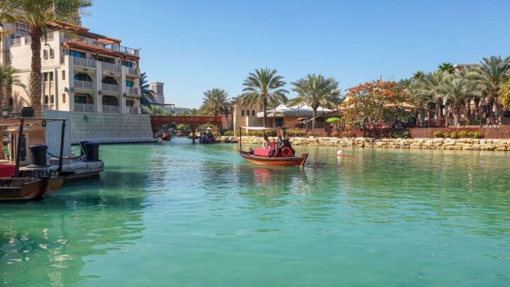 Discover the Wonders of Dubai
