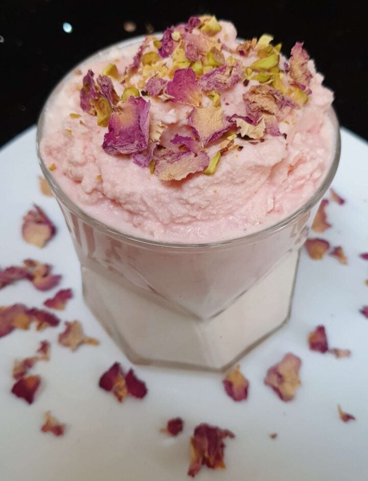 Rose Dalgona Milk - Drink Recipe