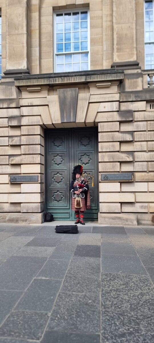 Scottish Pipe at Royal Mile